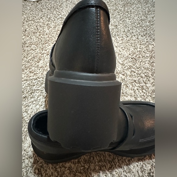 Wild Fable Woman’s Lacey Loafer Flats - SZ 8 - Picture 3 of 4